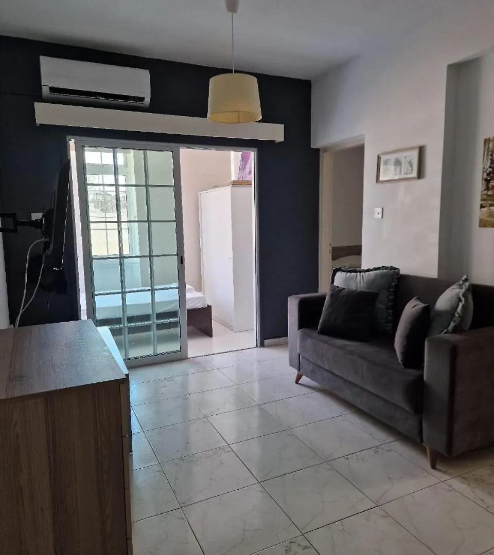 Frixos Beach Larnaca Apartment